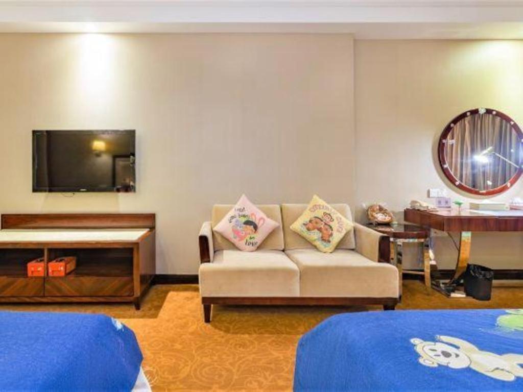 Country Garden Phoenix Hotel Maoming Exterior photo